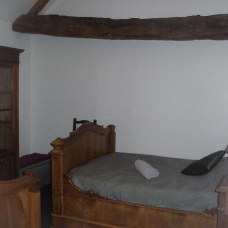 Hotel grange dans ancien corps de ferme à Bellengreville  Extérieur photo