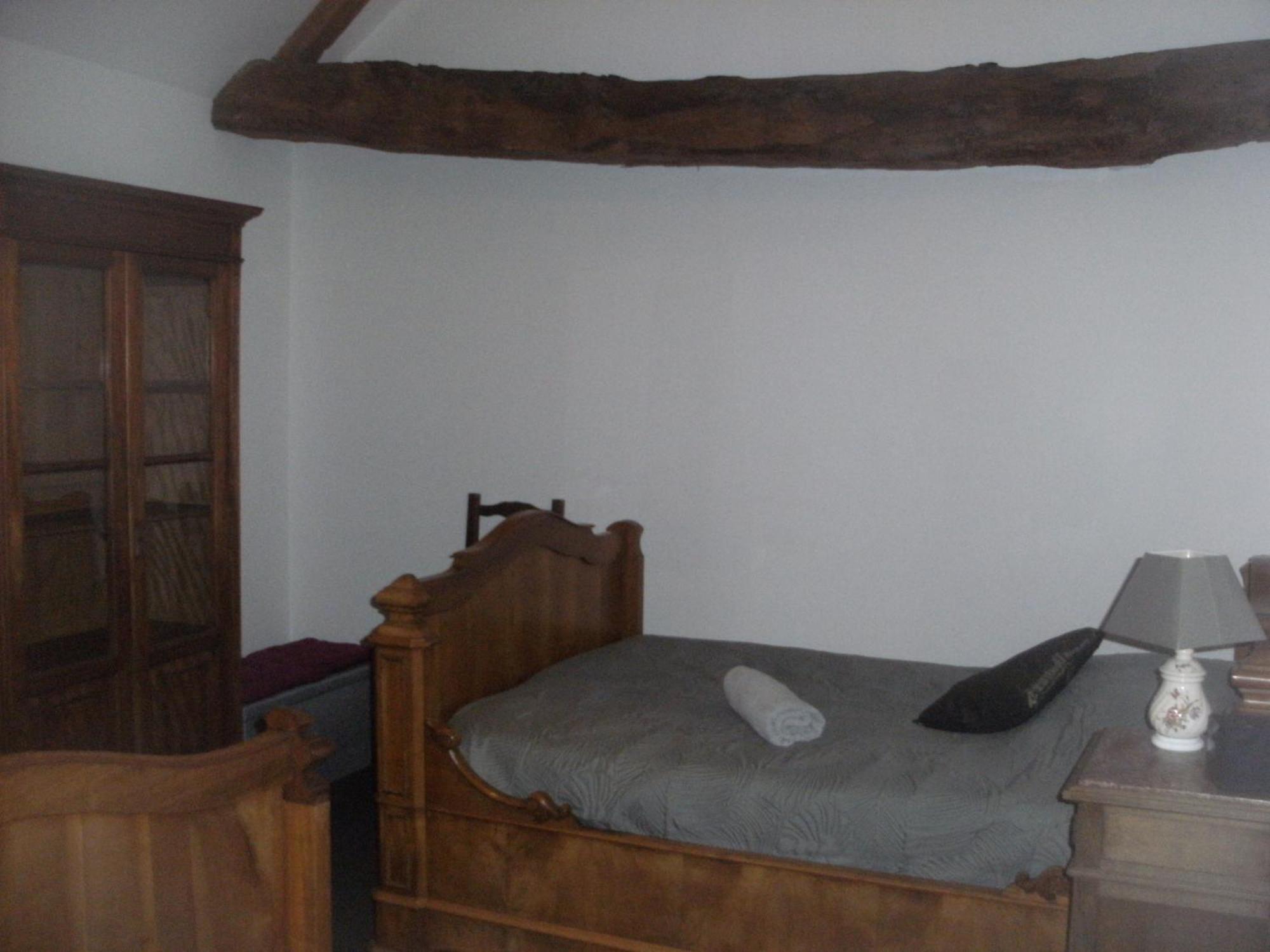 Hotel grange dans ancien corps de ferme à Bellengreville  Extérieur photo