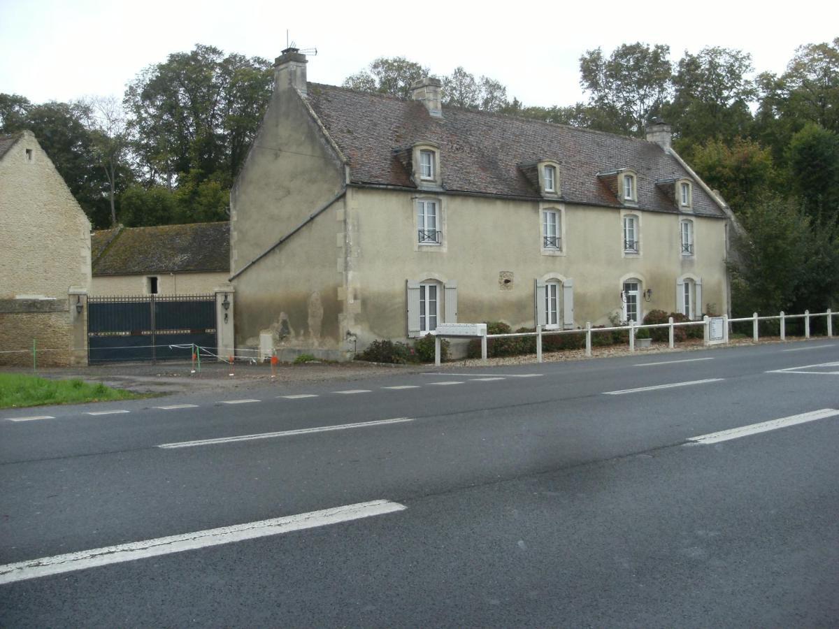 Hotel grange dans ancien corps de ferme à Bellengreville  Extérieur photo